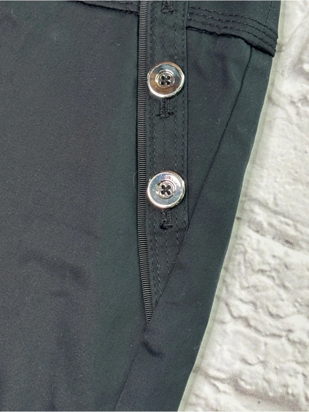White House Black Market Womens 5” Shorts Size 6 Sailor Silver Buttons Black NWT - Picture 3 of 5